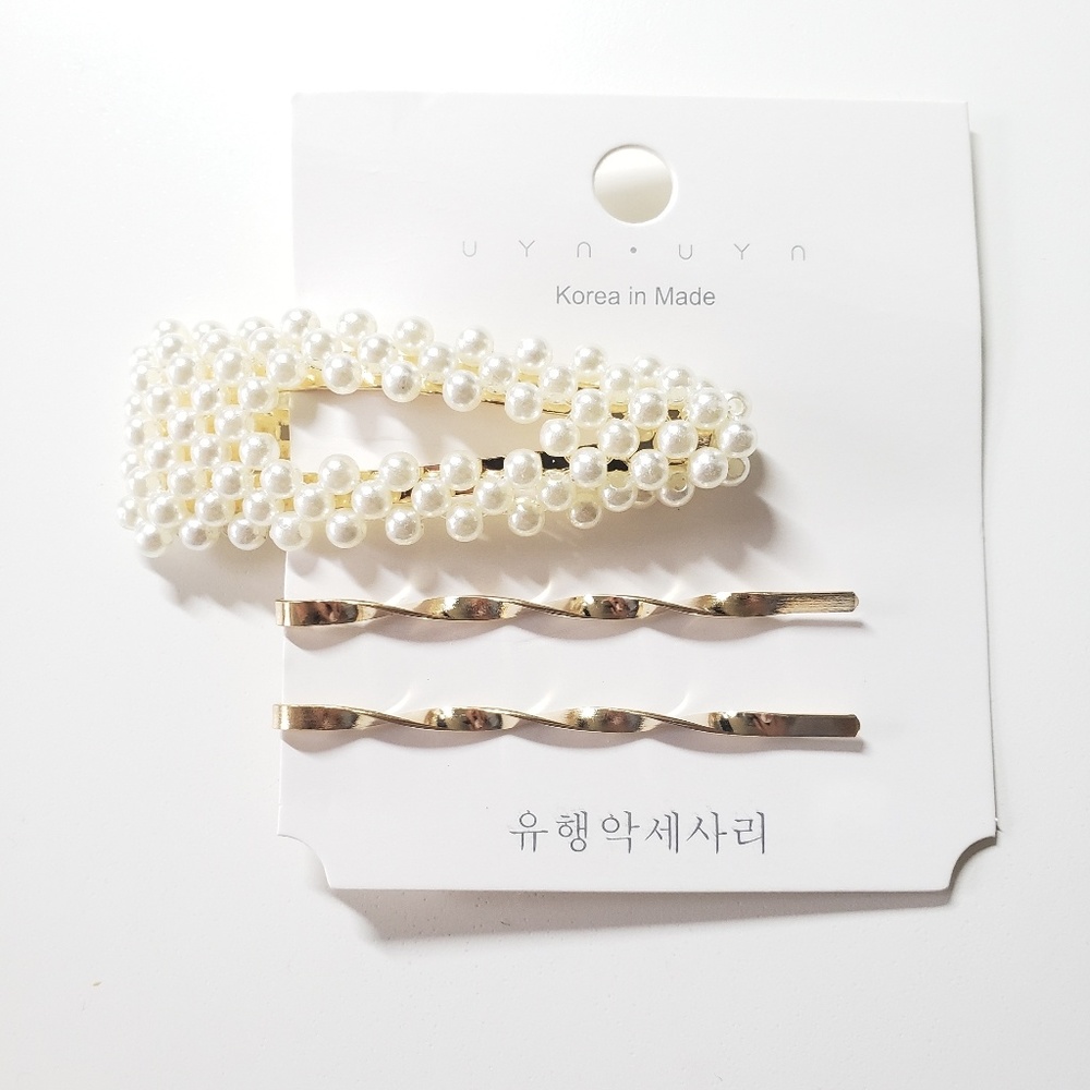 Faux Pearl Hairclip french style